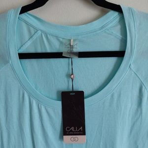 Carrie Underwood t shirt size large NWT